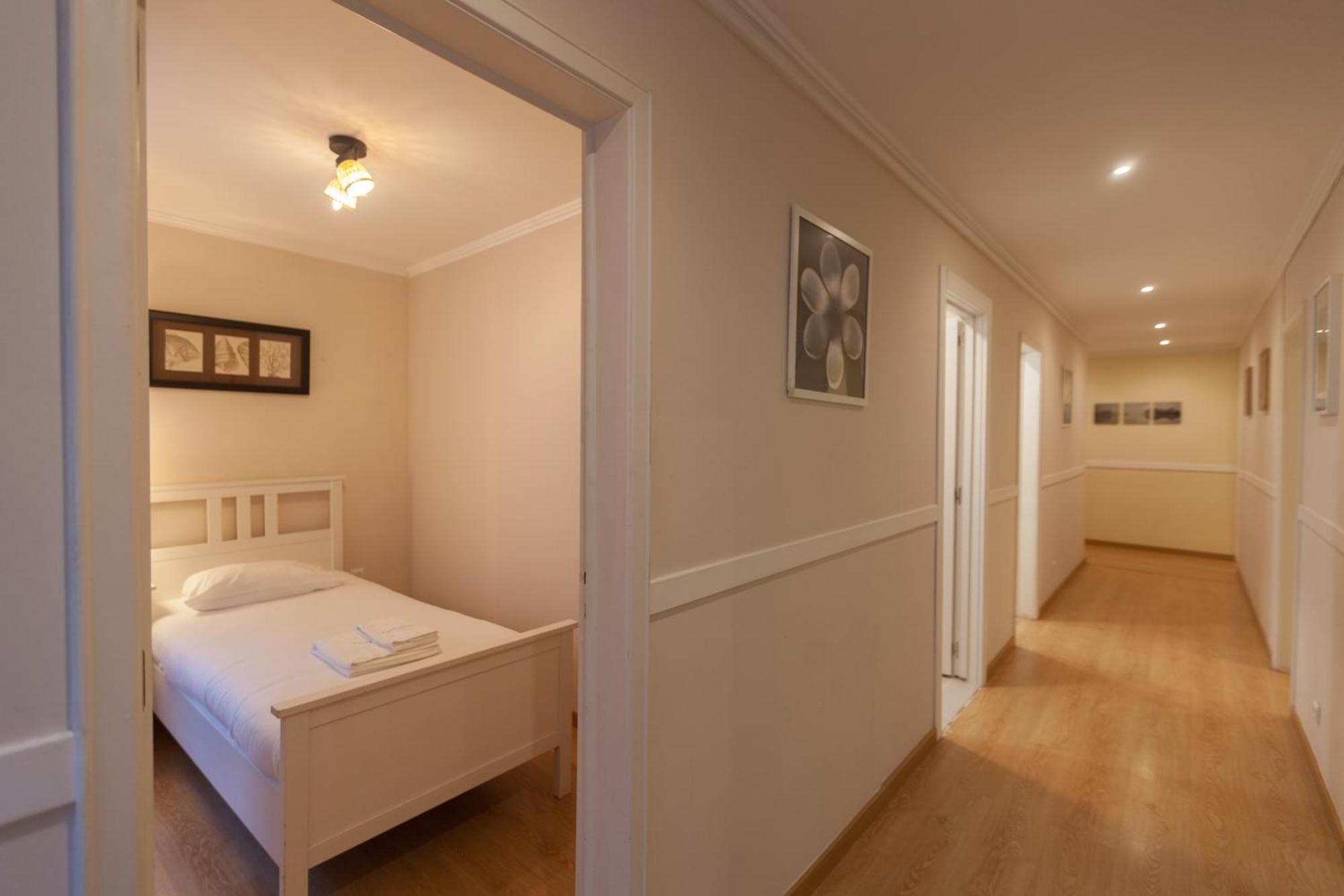Appartamento Flh Bairro Alto Artistic With View Lisbona Esterno foto